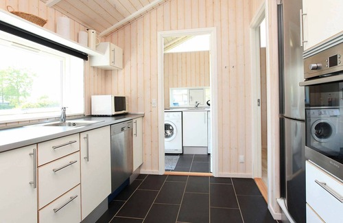 Hejlsminde Strand House | Panoramic Retreat in Hejlsminde - By Traum Ferienwohnungen