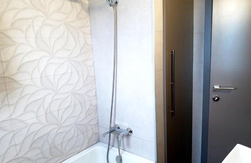 Larnaca Apartment | Panoramic sea view apartment