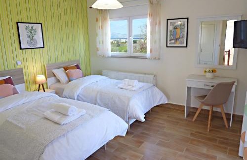 Zipari Villa | Panoramic Sea View Villa 4 Min to Beach