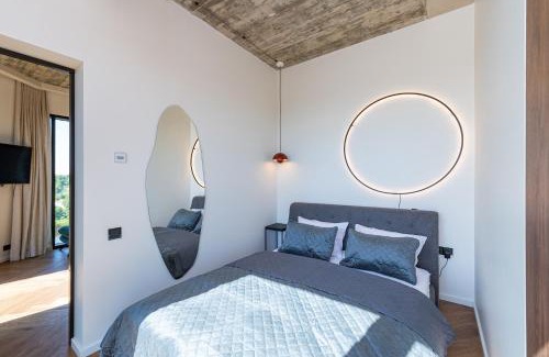 Kaunas Apartment | Panoramic View 1 BD Apartment by Domvia