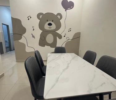 Pengkalan Baharu House | Pantai Remis Bear Homestay