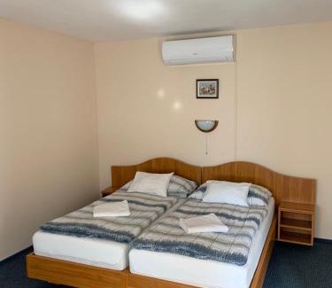 Per Hotel | Panzió Pér
