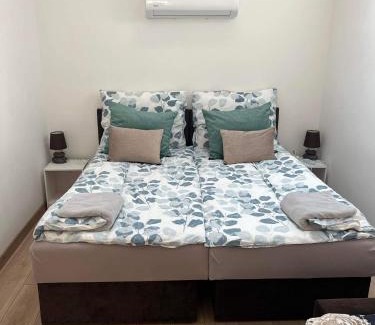Sarvar Apartment | Pap köz apartman