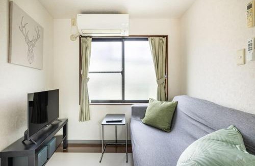 Nishi-Shinjuku Apartment | PAPA301