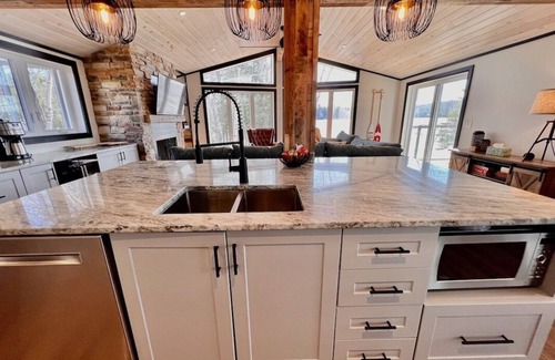 Wollaston Cottage | Paper-Birch Cottage on Wollaston Lake