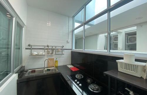 Kuching Apartment | Papillon Escape