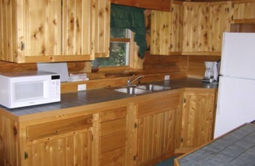 Drummond House | Papins Resort Caribou Lodge