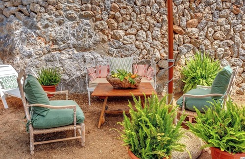 Puerto de Soller Apartment | Paqui House. Apartment for 8 people in Puerto de Sóller with sea views