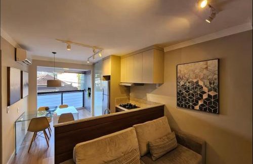 Bigorrilho Apartment | Para toda a família AC 5 hospedes
