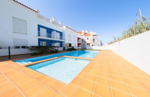Ferrel Apartment | Paradise Apartments