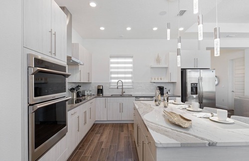Davenport House | Paradise at Providence by VillaDirect