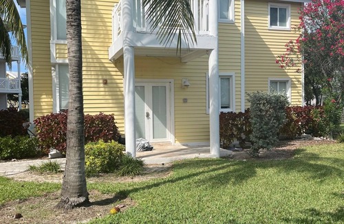 Alice Town House | Paradise awaits in Resort World Bimini!