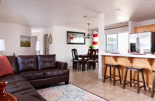 St. George Condo | Paradise Awaits You In This Beautiful Las Palmas Unit.