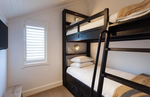Papamoa Beach Apartment | Paradise Beach 3 Bedroom Luxury Accommodation