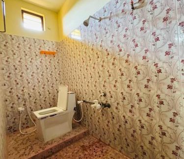 Kalapettai Apartment | Paradise beach home stay