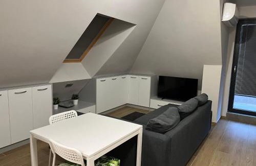 rayon Triaditsa Apartment | Paradise