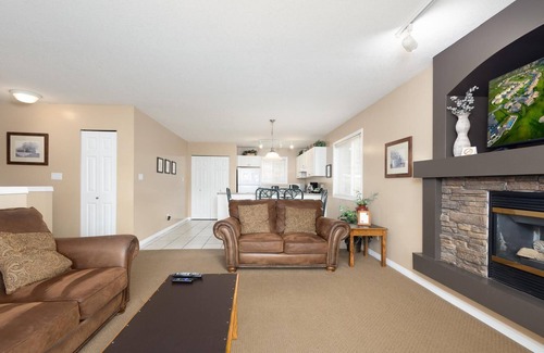 Lethbridge Condo | Paradise Canyon Golf Resort - Luxury Condo U401