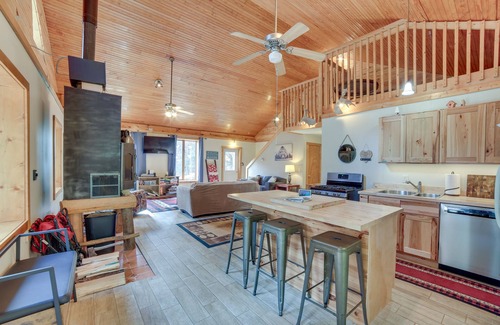Paradise Cottage | Paradise Cottage: Trail Access Nearby