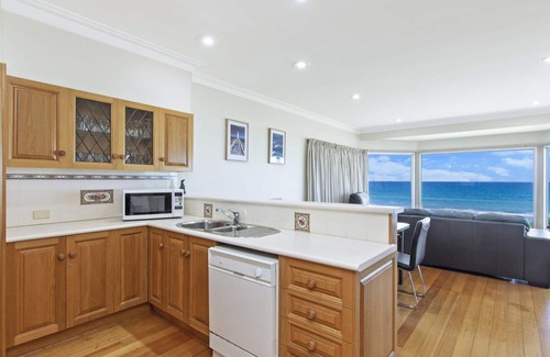 Port Fairy House | Paradise Cove - overlooking East Beach