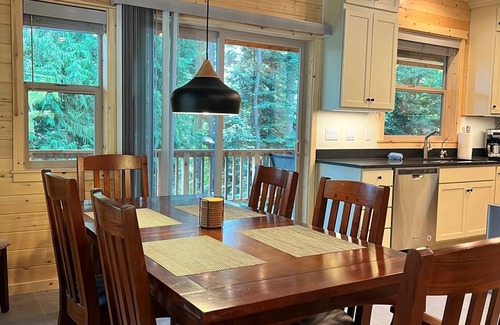 Eastsound House | Paradise Found at Meadow Lodge/Private Family Home