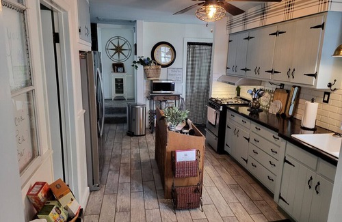 Mattoon House | Paradise Found in Illinois