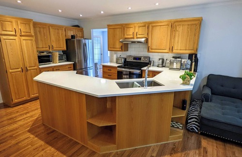 Nelson House | Paradise in Nelson - 5 bedrooms Family Home
