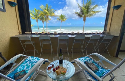 Candelero Abajo Apartment | PARADISE IN PALMAS! OCEAN FRONT! SLEEPS up to 6 GUESTS! GORGEOUS!