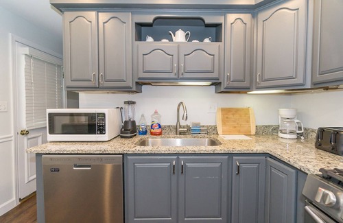 Fox Valley House | Paradise in Schaumburg