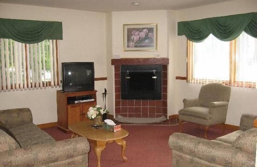 East Stroudsburg Condo | Paradise in the Poconos!