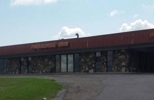 Swift Current Hotel | Paradise Inn Motel