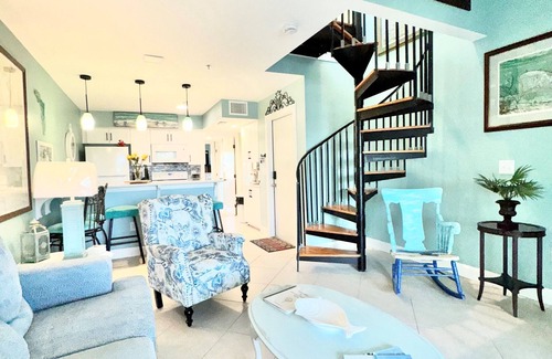Placida Condo | Paradise on LGI! Golf Cart, Pool & Private Beach along with free parking & ferry
