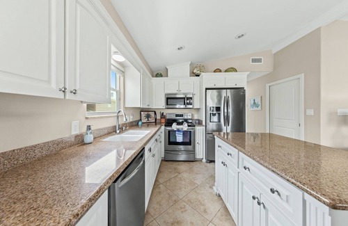 Port Isabel Cottage | Paradise on the Green #579