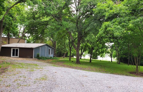 Clear Lake House | Paradise on the Lake with 2 acres of Lake Frontage and Access to the Lake
