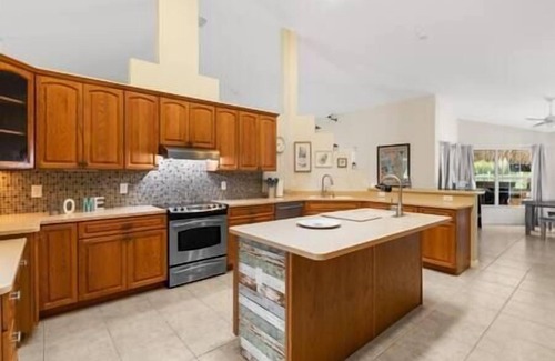 Citrus Hills House | Paradise Palms Heated Pool/HotTub/TikiBar 4 BR's