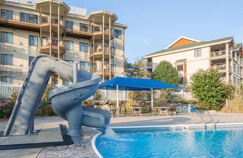 Big Cedars Hotel | Paradise Point