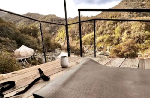 Three Rivers House | Paradise Ranch Inn- Awake House Hot Tub,Sauna.