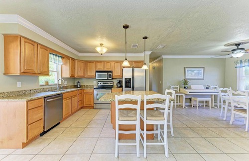 West Bradenton House | PARADISE RETREAT A 3/2 PET FRIENDLY POOL HOUSE