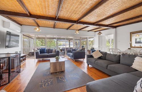 Jamieson House | Paradise Retreat Lakehouse - Jamieson - Sleeps 10