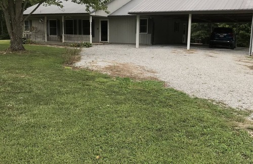 Jacob House | Paradise Ridge in the Shawnee National Forest