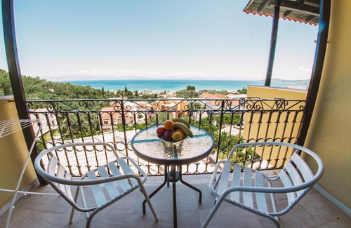 Moraitika Hotel | Paradise Sea View Pool Apartments Moraitika