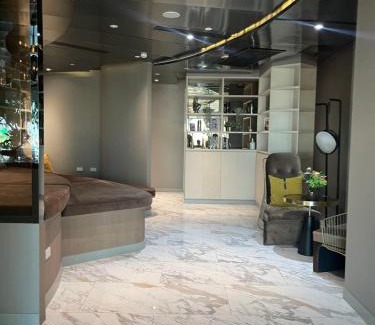 Mueang Samut Prakan District Apartment | Paradise