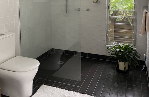 Bangalow Cottage | Paradise & tranquility a stones throw to Bangalow