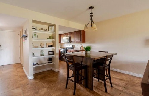 Las Casitas De Paradise Village Condo | Paradise Valley Paradise/Ground Unit