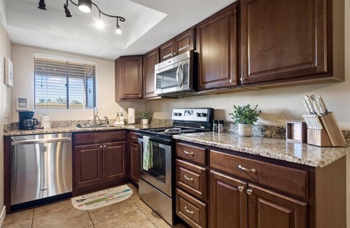 Las Casitas De Paradise Village Condo | Paradise Valley Paradise/Ground Unit