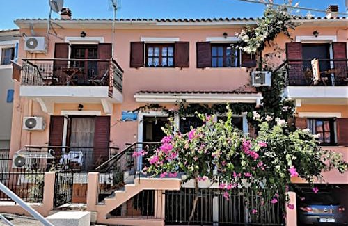 Frourion Apartment | Paradise View