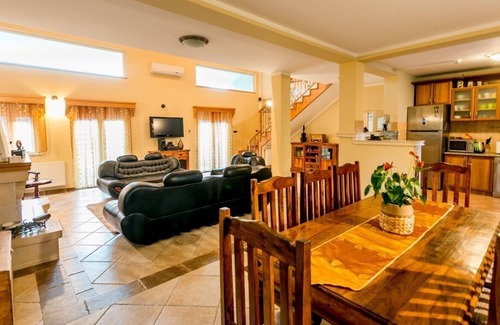 Herceg Novi Villa | Paradise Villa Besha With Private Swimming Pool