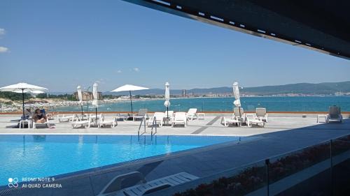 Nessebar Apartment | PARADISO 'В' 109 Large Cozy Studio NESEBAR