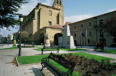 Santo Domingo de la Calzada Hotel | Parador de Sto. Domingo Bernardo de Fresneda