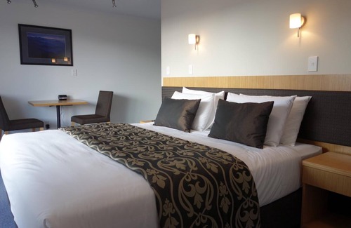 Parakai Apartment | Parakai Springs Lodge
