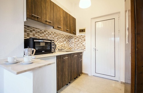 Molos Hotel | Parakladi Seaside Retreat